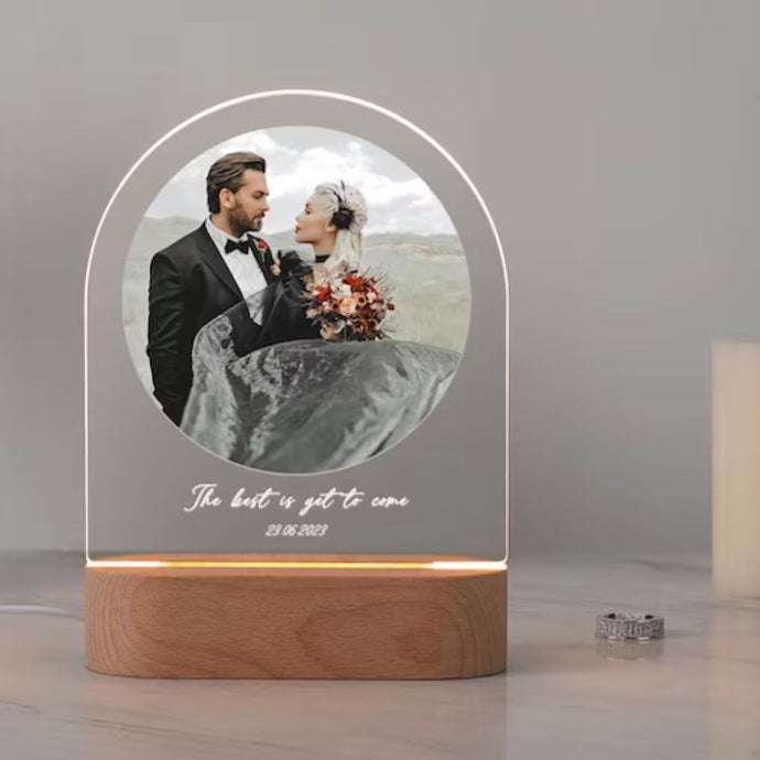 7 Acrylic Plaque Ideas That Sell the Most for Print-on-demand